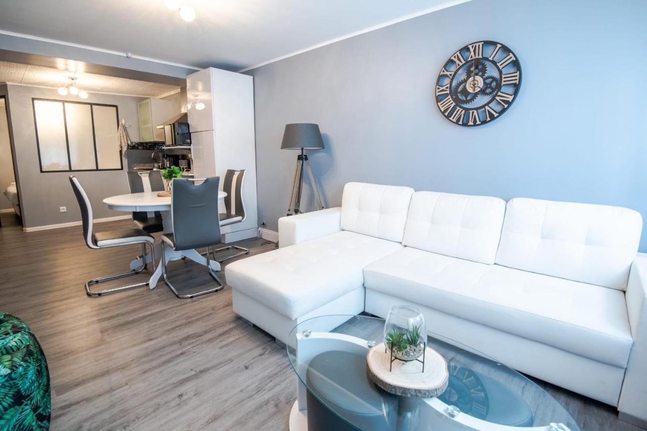 Charmant Logement En Plein Coeur Du Centre Ville D'Amboise Apartamento Exterior foto